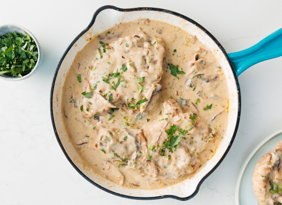 Pork Chops with Creamy Mushroom Sauce